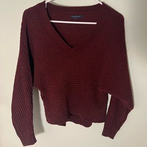 American Eagle V neck sweater